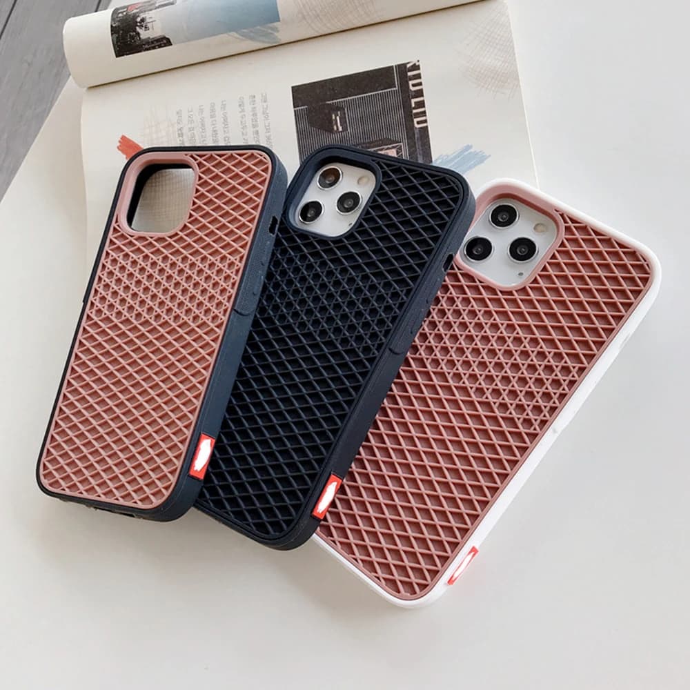 IPhone 16 15 14 13 12 11 Pro Max XR XS X Case for phone with waffle shoe sole for iPhone 6 7 8Plus Silicone back cover