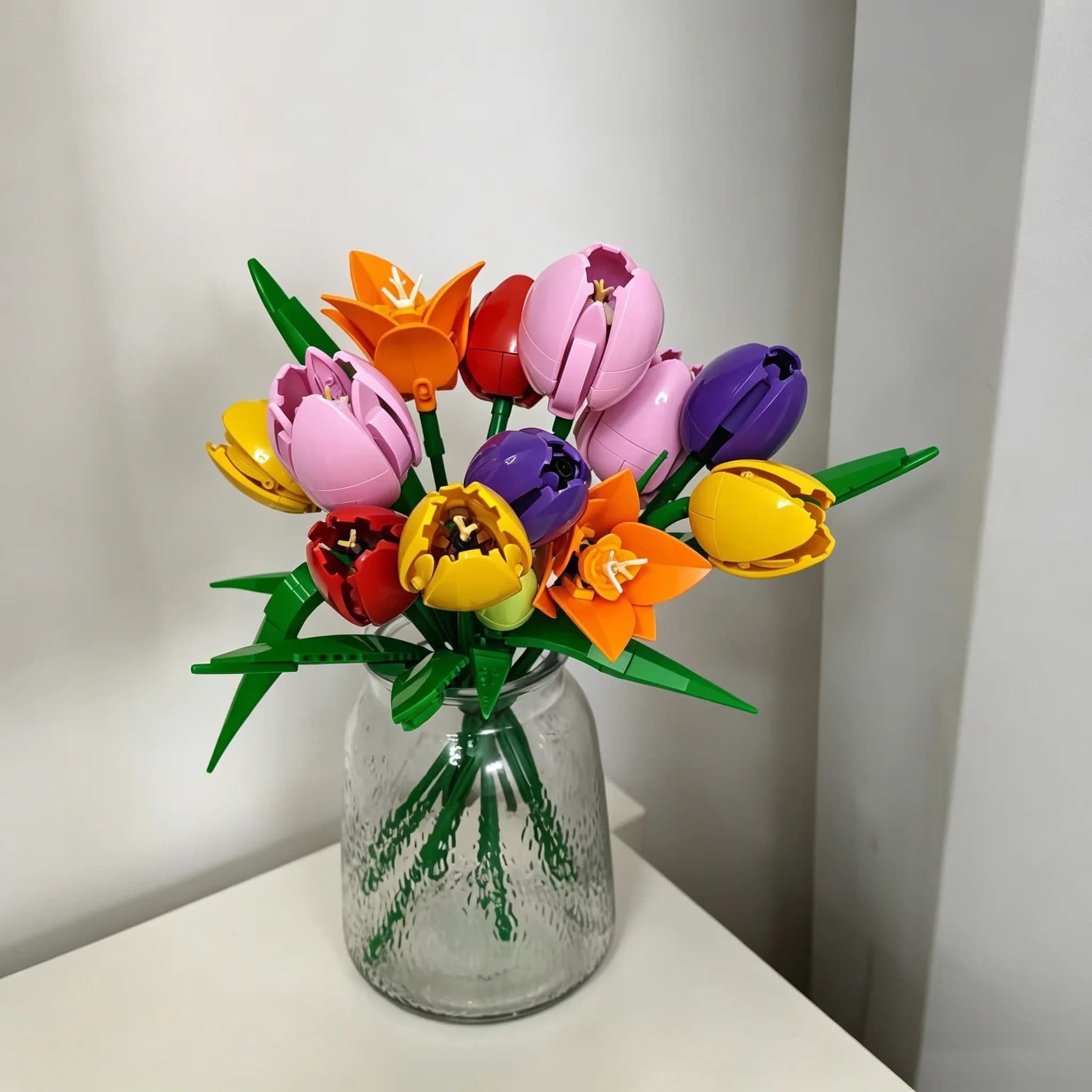 New Creative Plant Tulip Bouquet Building Blocks Artificial Eternal Flower Model Home Decoration Christmas Party Birthday Gift