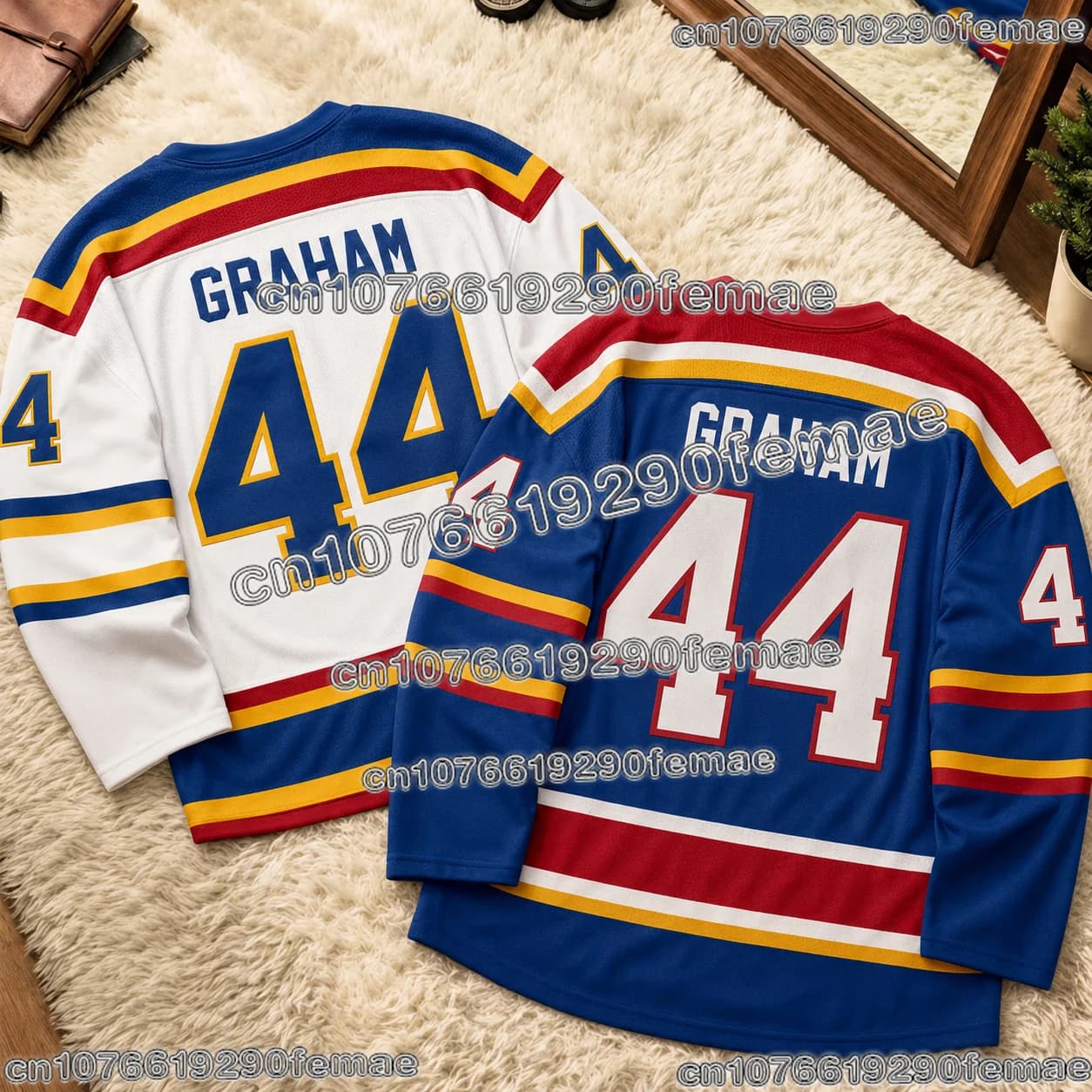Maglia da Hockey su Ghiaccio 2026 Nuova Collezione Off Campus Briar University Cosplay Graham 44, T-shirt a Maniche Lunghe con Scollo a V, Top Streetwear per Uomo e Donna