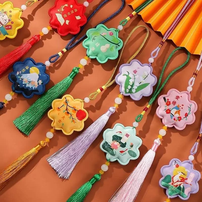 [HS]Hot 1Pc Dragon Boat Festival Traditional Chinese Style Floral Sachet Embroidery Kit (With Fragrance) DIY Car Pendant