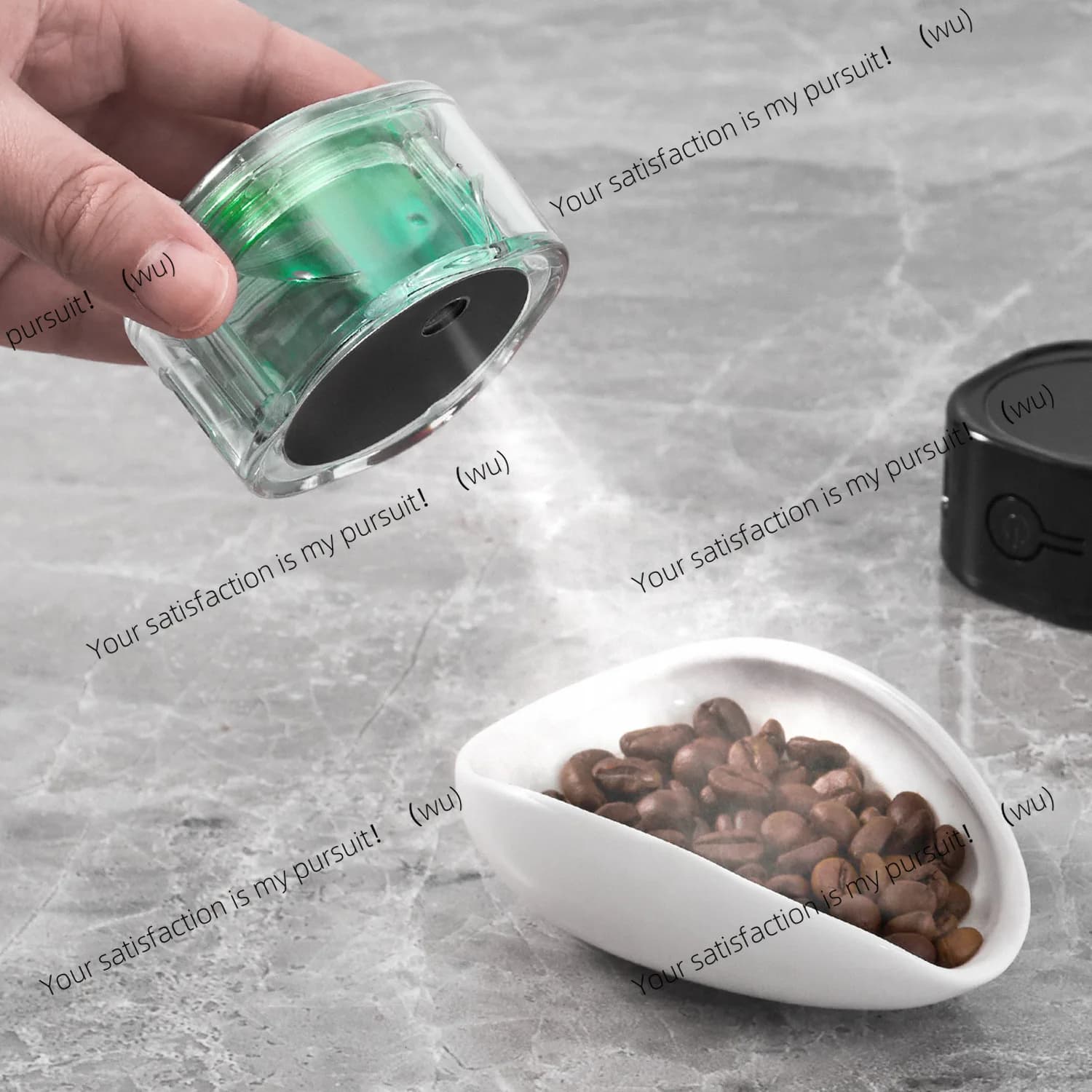 Coffee Bean Sprayer Portable Electric Spray Bottle Multi-function Anti-static Grinder Anti-Flying Powder