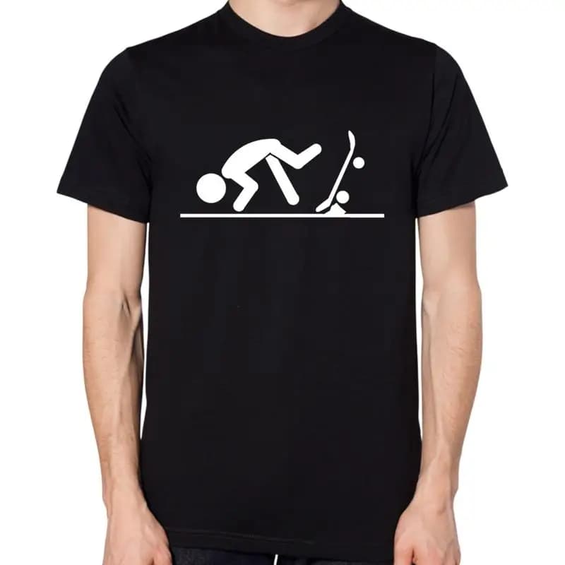 Maglietta con scritta 'Falling Off A Skateboard'