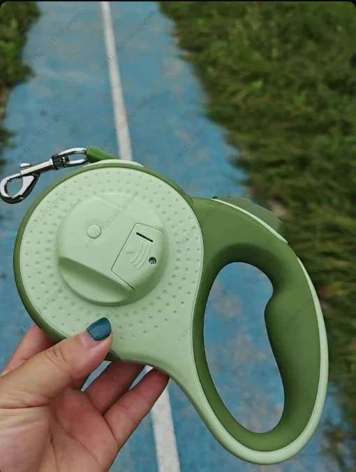 OYLP 3M 5M Automatic Dog Leash with LED Light Retractable Pet Leashes with Poop Bag Holder Multi-functional Pet Lead for Big Dog
