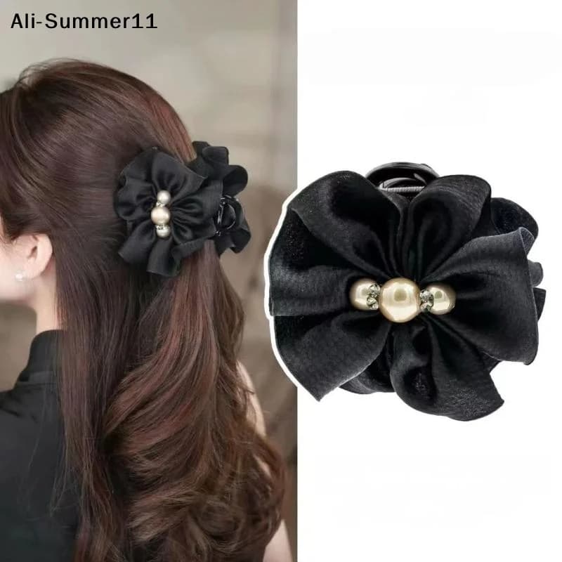 【A6L】Elegante fermaglio per capelli con perle per donna, stile fresco e dolce, fermaglio a forma di squalo per la parte posteriore della testa, accessorio per capelli versatile e di alta moda