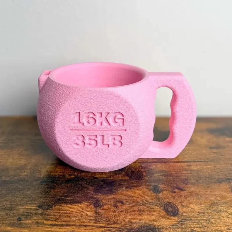 Porta Gelato a Forma di Kettlebell da 16KG, Simulazione Tazza con Cucchiaio, Divertente Regalo per Amanti del Fitness e della Palestra, Accessorio Decorativo da Scrivania