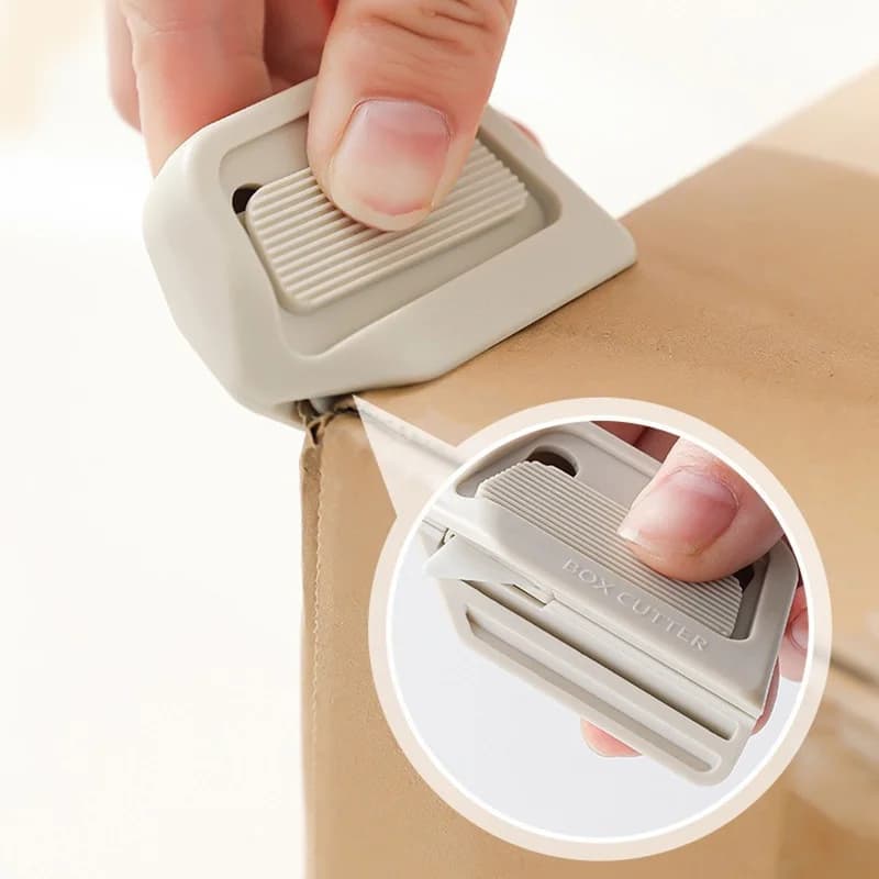 Nuovo coltello di sicurezza antiaderente portatile retrattile automatico con taglierina per scatola magnetica per l'apertura di pacchi Taglierina per artigianato per pacchi Express