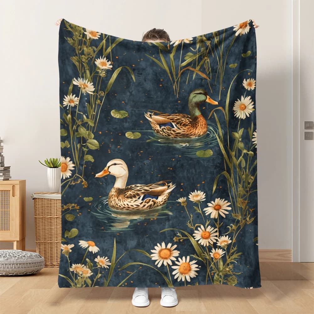 Retro duck pond pattern Flannel printed blanket suitable for all seasons suitable for living room office sofa and travel