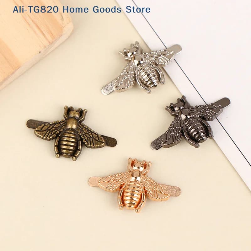[TG820] 2 Pezzi Fibbia Decorativa a Forma di Ape in Metallo, Clip per Borsa, Chiusura Hardware per Fai da Te, Accessori per Borse in Pelle, Borsette e Scarpe