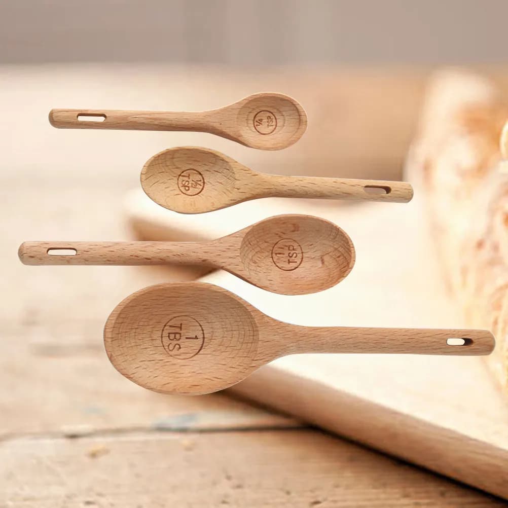 Set of 4 Cucchiai Dosatori in Legno di Faggio, Precise Kitchen Tools with Engravings for Ingredients Dry and Liquid, Set for Pastry
