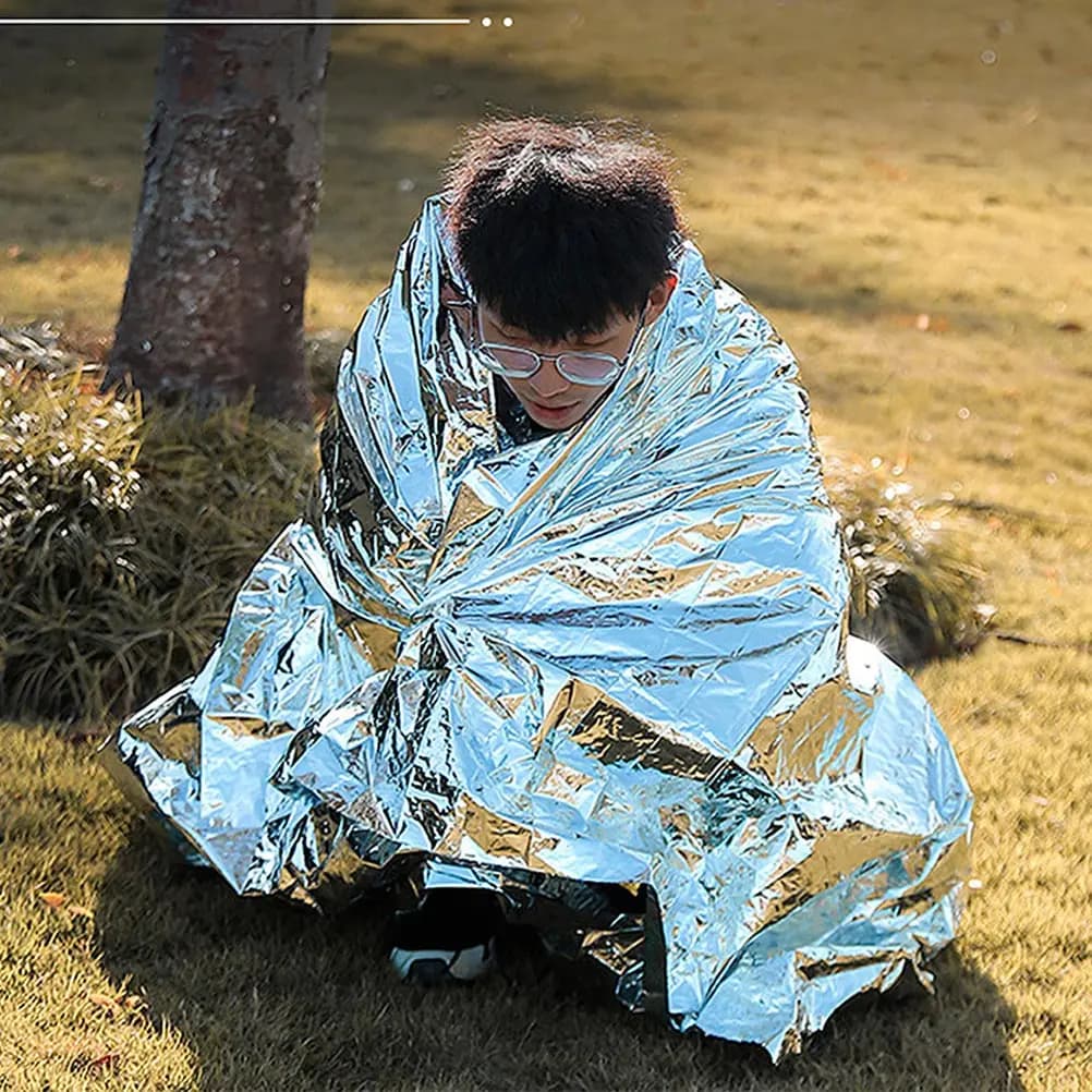 Coperta di emergenza per esterni da 6 pezzi, coperta di sopravvivenza multiuso, che mantiene il calore, impermeabile, protezione da pioggia e neve, portatile e leggera