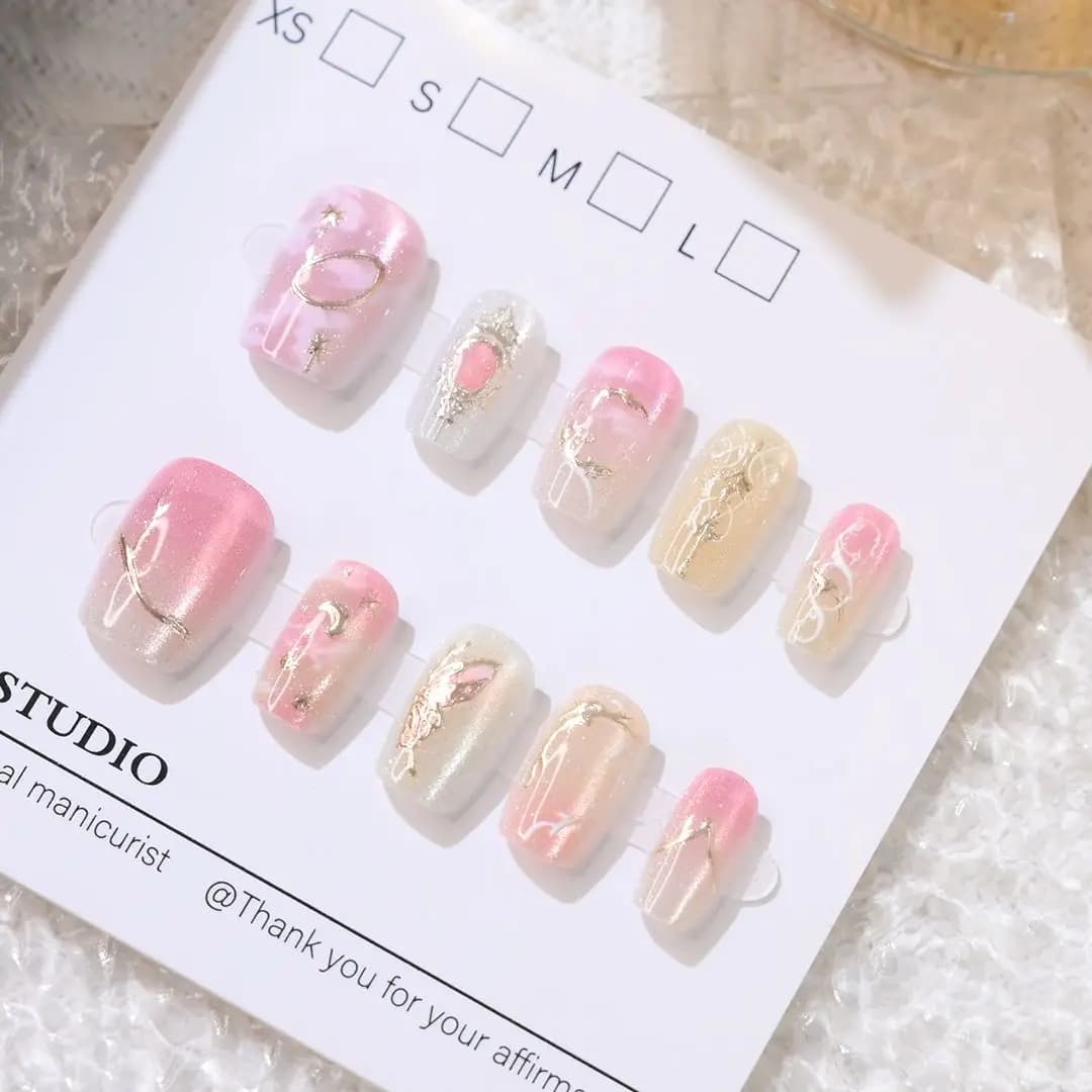 10 pieces woman and girl short french style print on nails fake cat eye design butterfly cover complete nail tips detachable