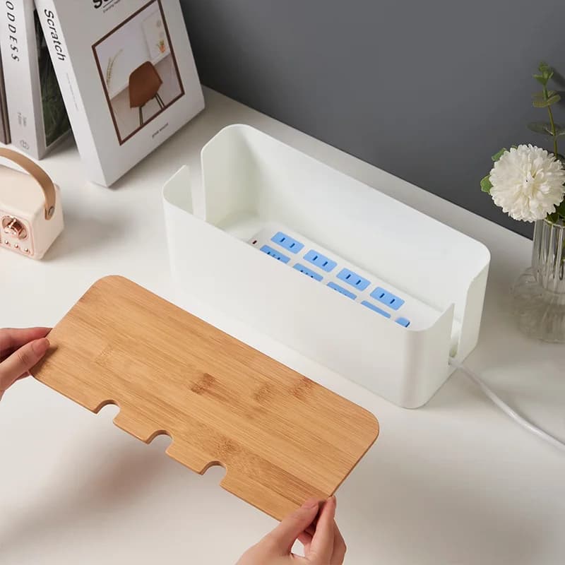 1pc scatola di immagazzinaggio per ciabatta custodia per dispenser per cavi per caricabatterie da tavolo con fori gestione dei cavi scatola di immagazzinaggio per cavi con presa antipolvere sicura