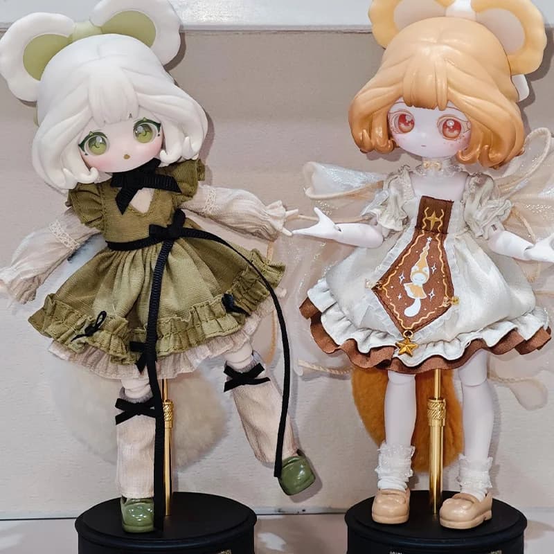 Luluelf Limited Edition Golden Bear Hanging Card Bjd Anime Action Figure Cute Decoration Collectible Toy Surprise Holiday Gift