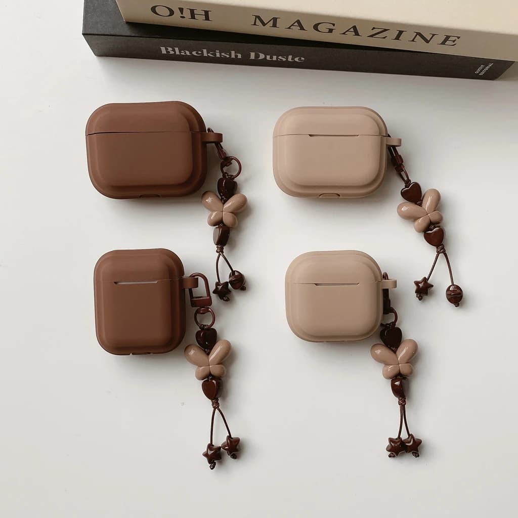 Custodia Protettiva in Silicone Morbido Marrone Opaco con Ciondolo a Cuore e Farfalla 3D per Auricolari AirPods 1 2 3 4 Pro2 Pro3