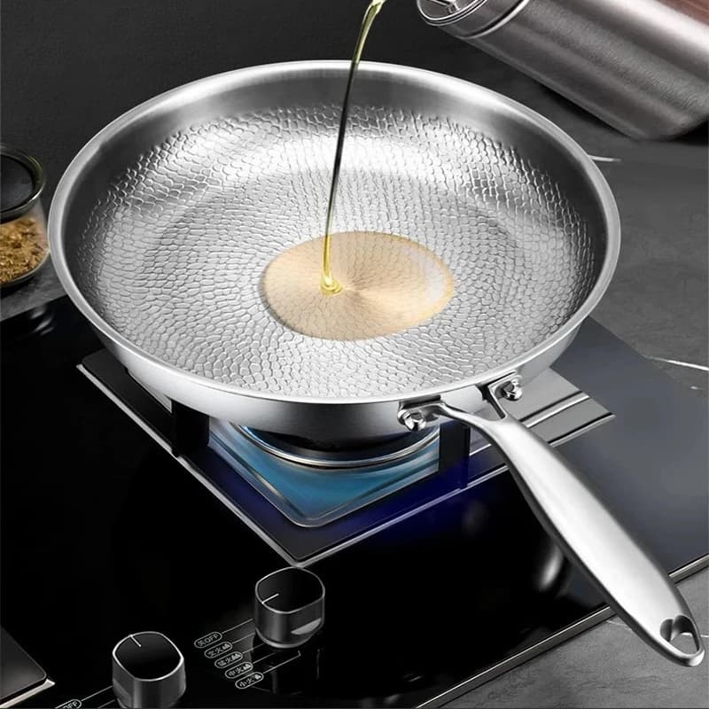 26/28/30cm German Pure Titanium Frying Pan Non-stick Frying Pan Uncoated Fish Scale Hammer Pattern Titanium Alloy Cookware