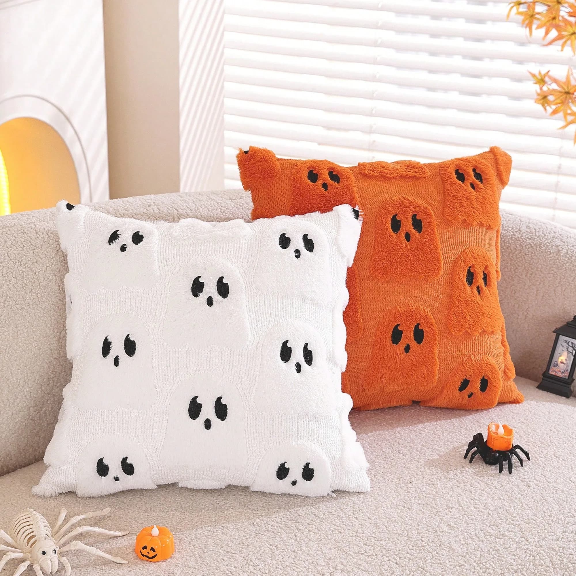 Fodere per cuscini di Halloween 18x18 Ricamo Fantasma Fodere per cuscini Federe per cuscini per divano Divano letto Soggiorno Decorazioni per la casa