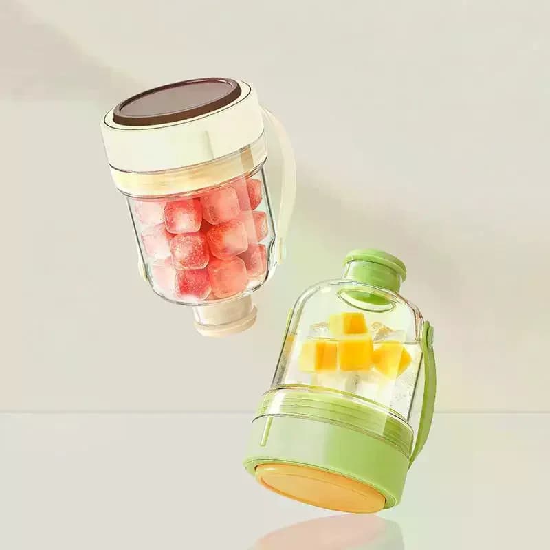 Bottiglia d'acqua 2 in 1 unica con stampo per cubetti di ghiaccio in silicone riutilizzabile, senza contatto e staccabile.