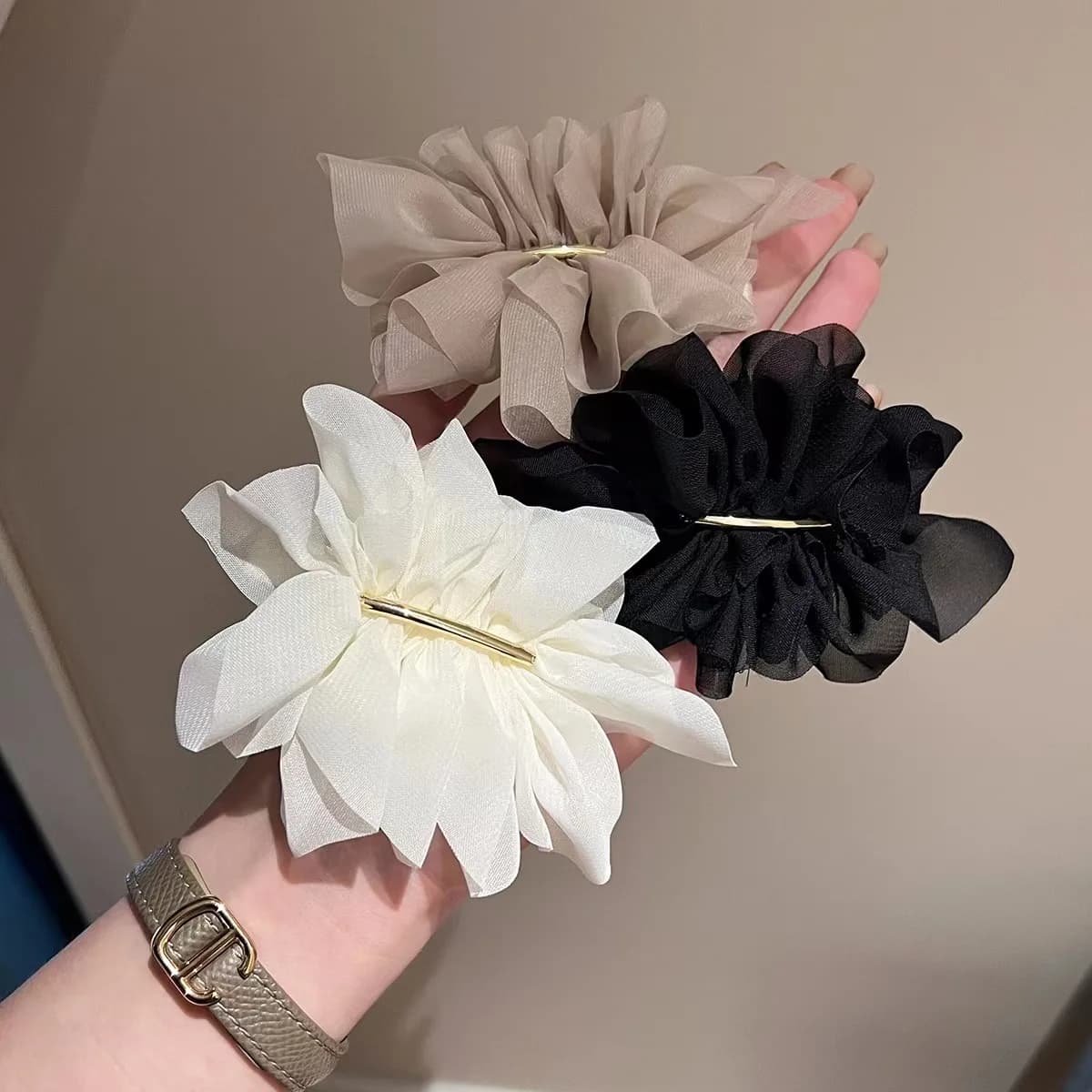 Large spring hair clips for women, metal with chiffon flowers, for horsetail, fashionable hair clips for girls, hair accessories, hair clips