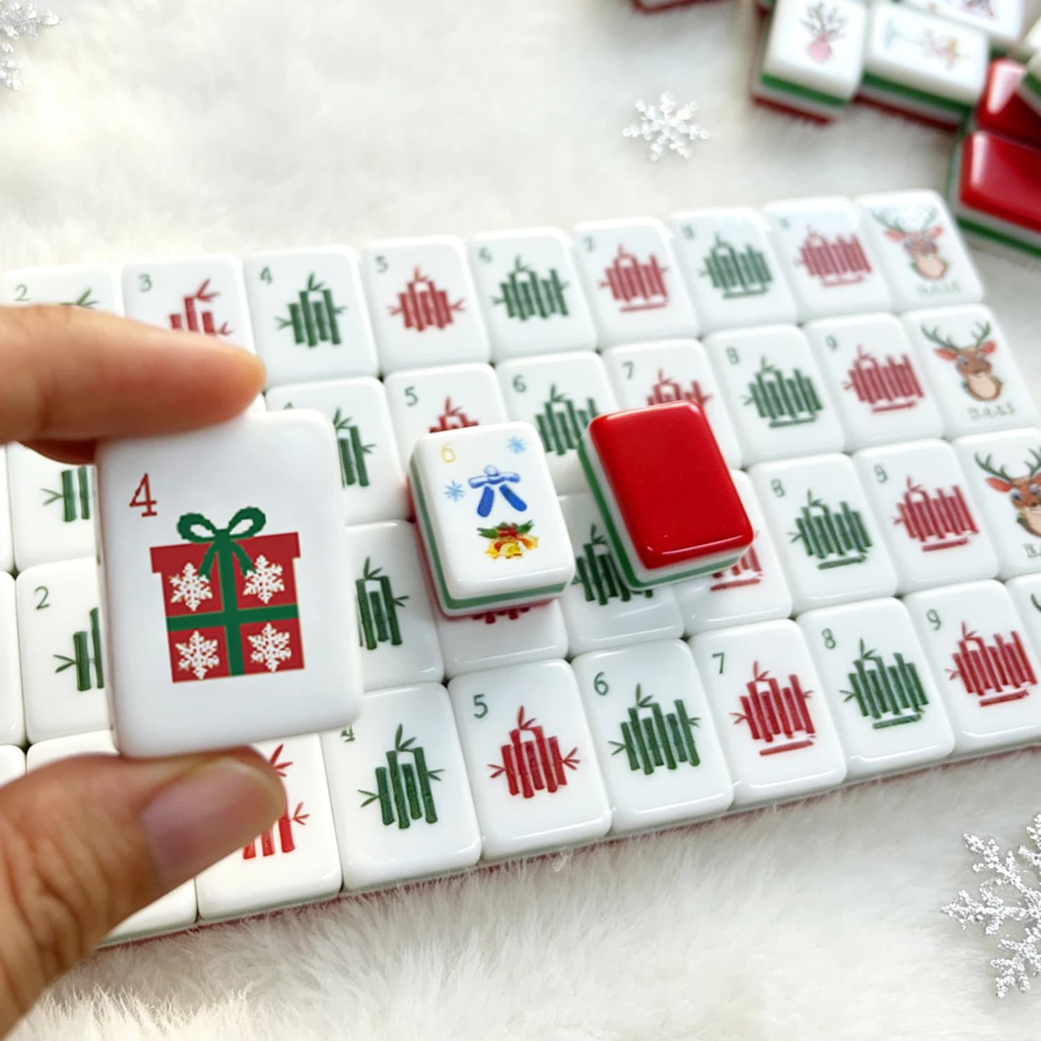 Acrylic Christmas Mahjong Tiles 4 Layer Luxury Engraved American Mahjong Set Board Games Travel MahJong Sets