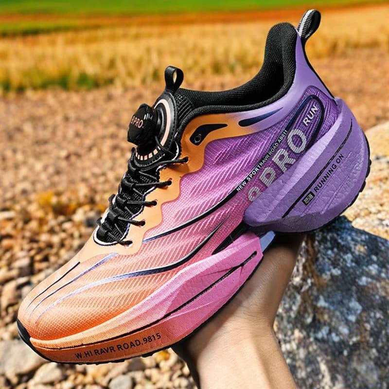 Men's Sports Shoes Marathon Running Shoes With Carbon Plate With Full Palm Lightweight and Breathable Couple Tennis Shoes in Mesh Training Shoes