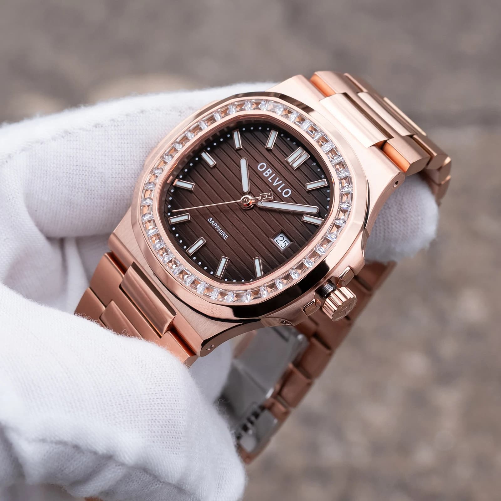 OBLVLO Orologio da Polso Elegante da Uomo con Quadrante Quadrato, Ghiera con Diamanti, Movimento al Quarzo Svizzero, Quadrante Marrone con Data, Bracciale in Oro Rosa, Orologio alla Moda FM-YWL-S