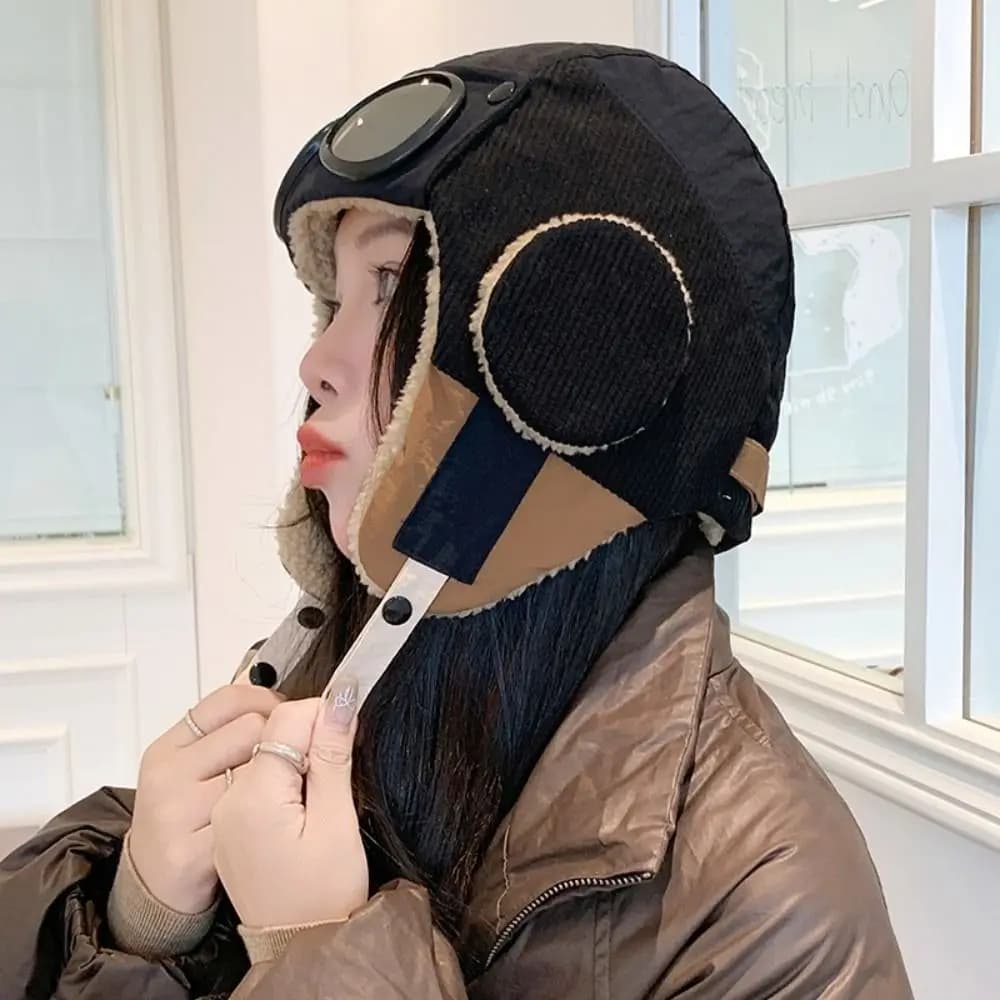 Fashion Windproof Winter Pilot Hat With Goggles Beanie Ear Protection Warm Ski Hat Thickened Cold Proof Plush Hat Skiing