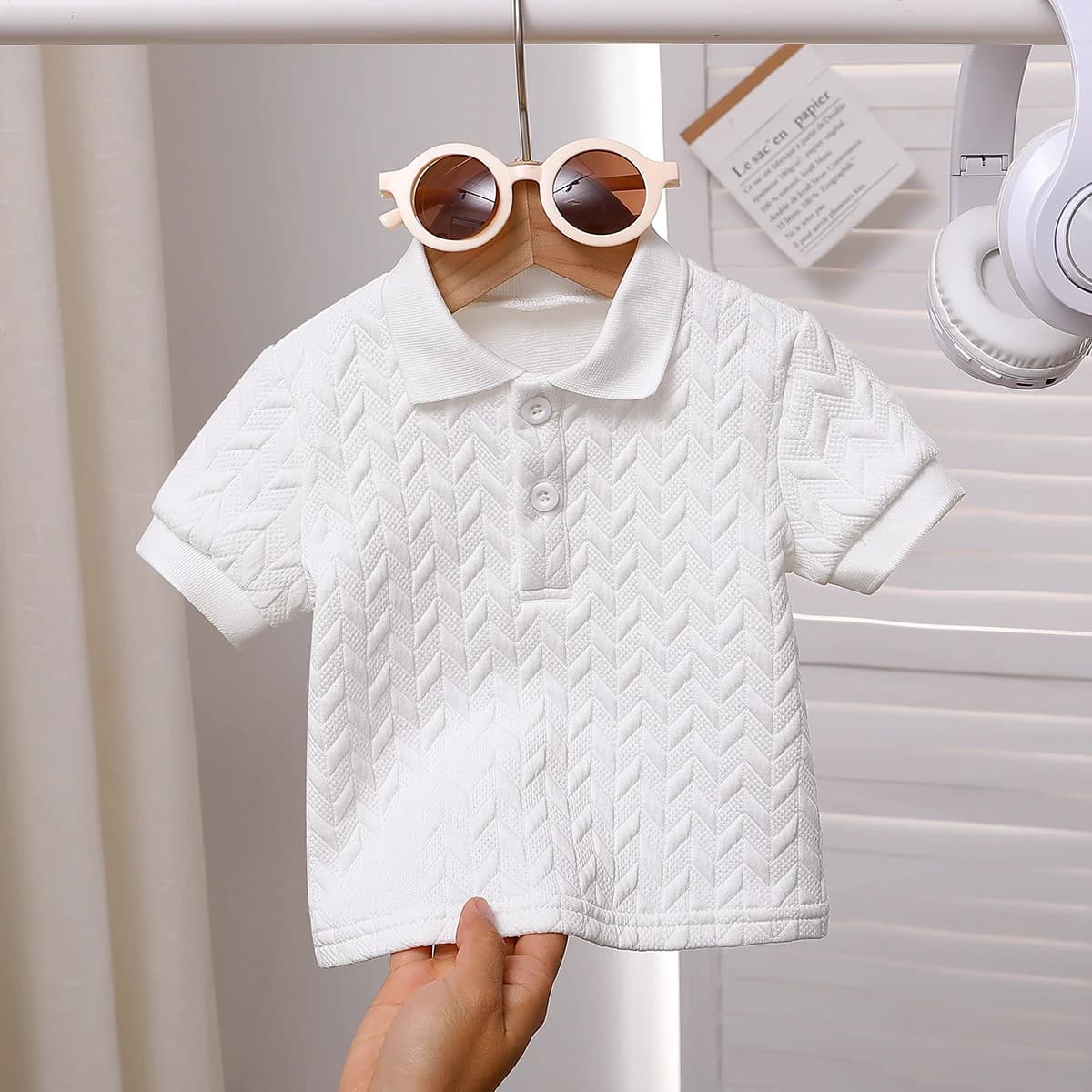 2025 Nuovo set unisex estivo per bambini con top a maniche corte lavorato a maglia con colletto polo fresco ed elegante