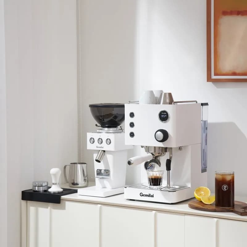 Macchina per Espresso Gemilai G3007Z Design Italiano Premium, Colore Bianco Nuvola, Prestazioni Eccezionali