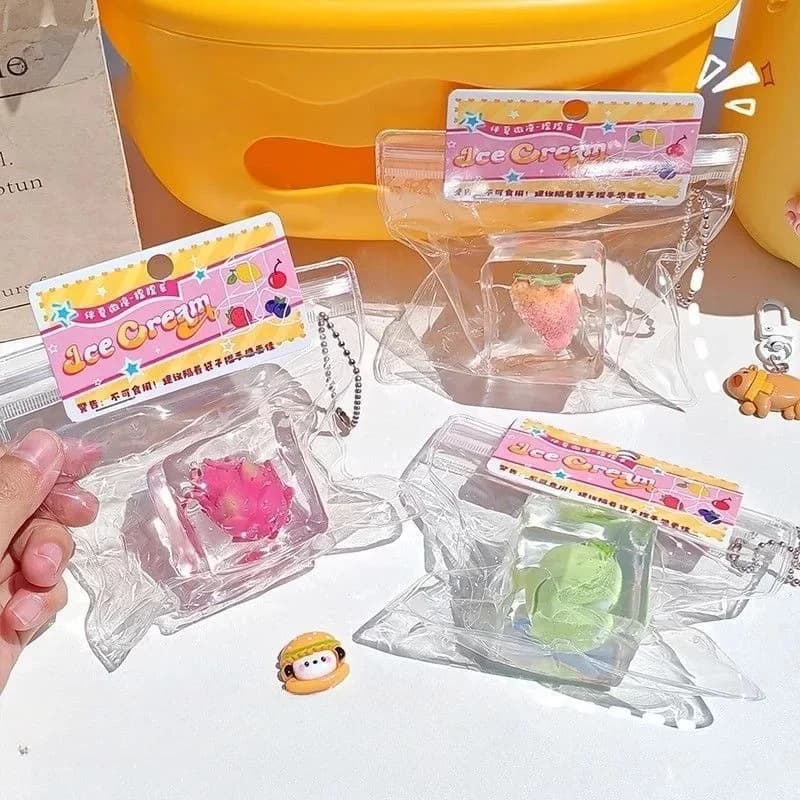 1 Pezzo Giocattolo Squishy a Forma di Cubetto di Ghiaccio e Frutta, Pallina Antistress a Lento Ritorno, Portachiavi Sensoriale Antistress, Regalo per Bambini