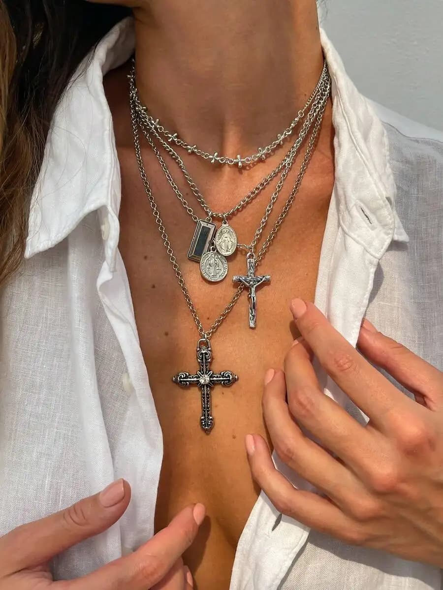 Set di 4 collane con ciondolo a strati in metallo vintage per donna, gioielli con catena geometrica a croce punk