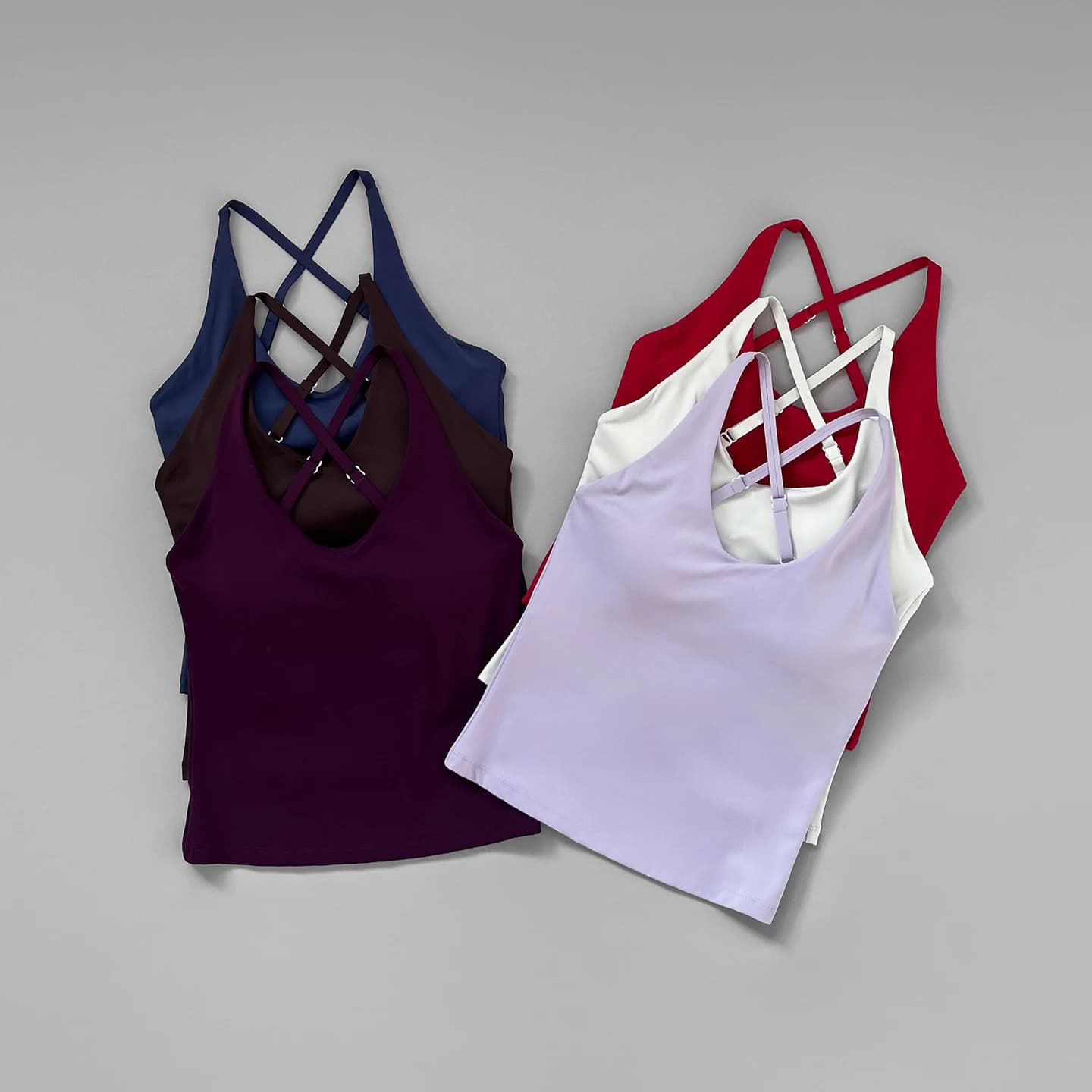 New slim fit shoulder strap hanging neck strap, beautiful back sports vest, women's one-piece fixed yoga vest, fitness bra