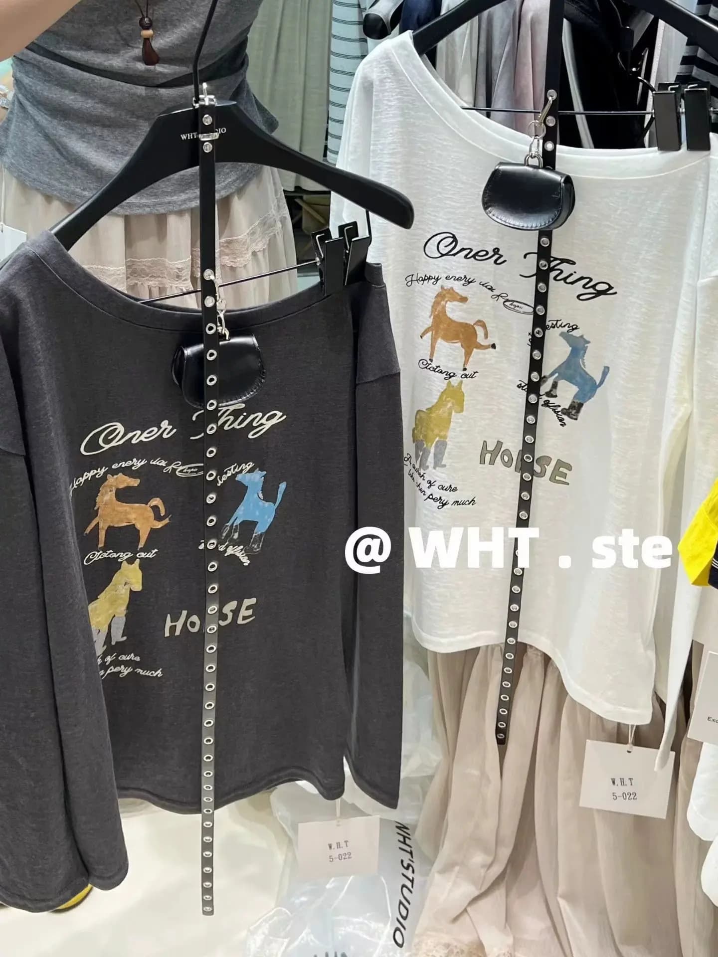 Dongda Gate Summer New Loose Fashionable Anti-Uv Cartoon Print Asymmetrical Shoulder Long Sleeve T-Shirt Women's Clothing