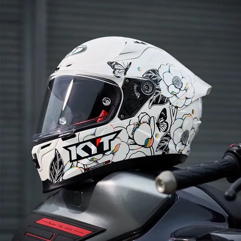 HOT KYT ST Carbon Fiber Motorcycle Helmet Professional Track Racing Helmet Lightweight Capacete Kyt Men Capacete De Motocicleta