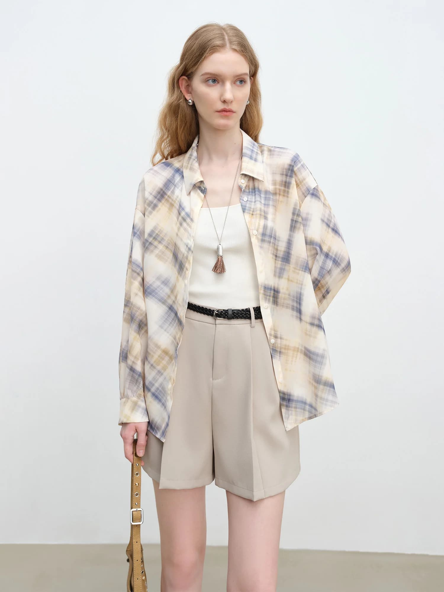 ZIQIAO 2025 Camicetta estiva da donna in chiffon con griglia artistica - Ritaglio posteriore traspirante e silhouette leggera su misura 25ZQ92222