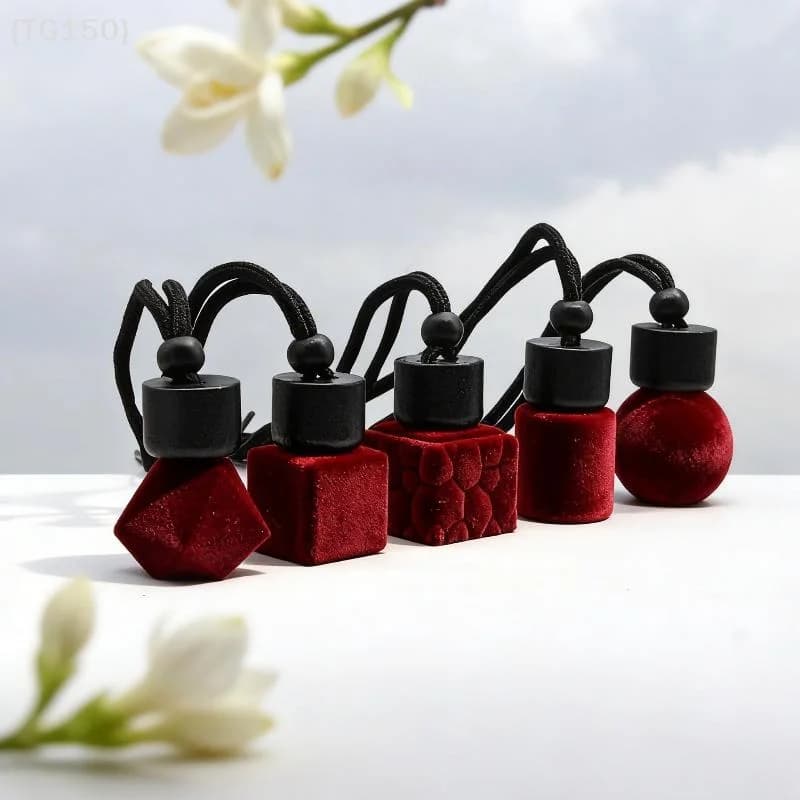 【TG150】8/10ml Red Plush Auto Aromatherapy Fragrance Pendent Bottle Empty Car Perfume Diffuser Hanging Glass Bottle Auto Decor