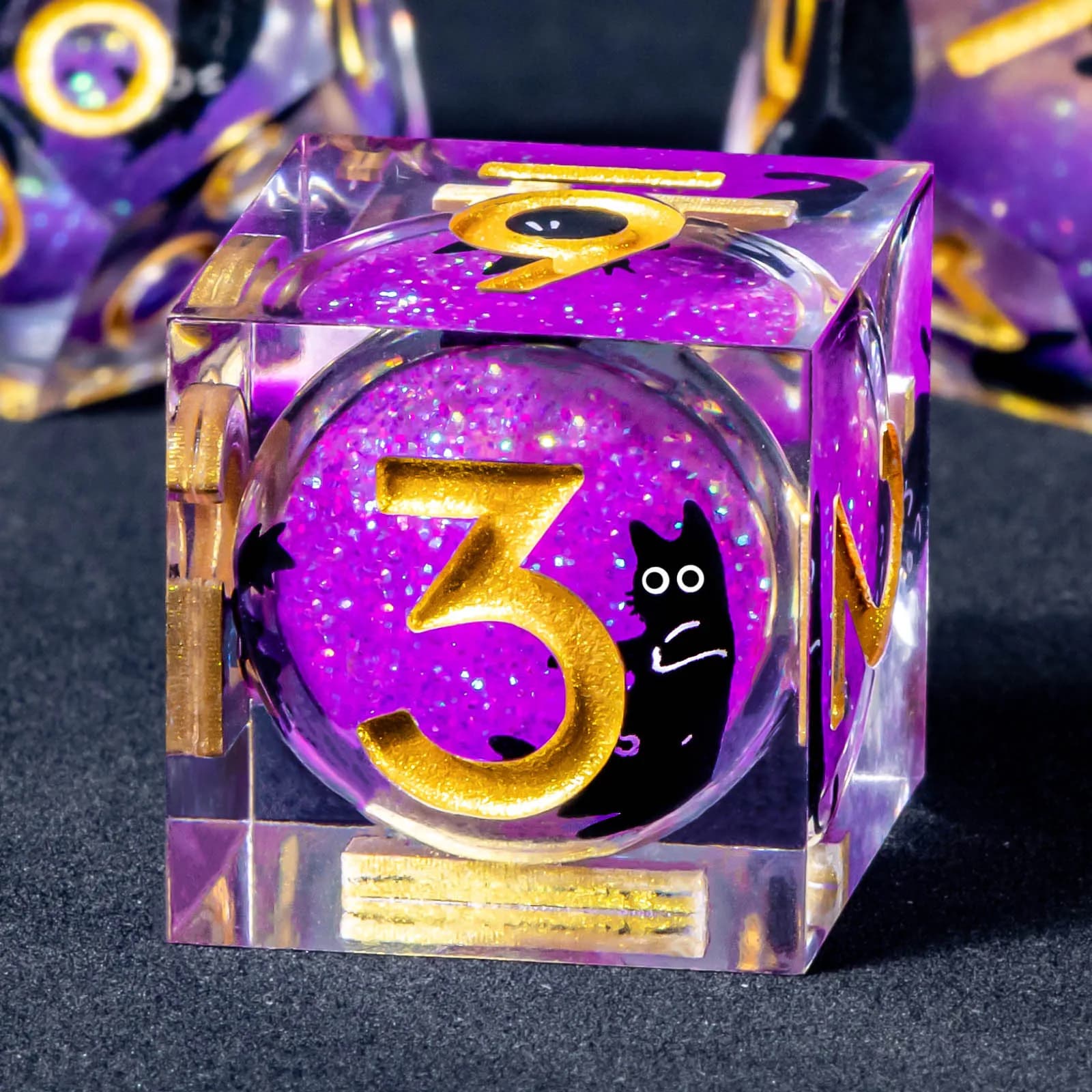 Dice DND Set, Resin Sharp Edge Polyhedral Liquid Dice, Gifts for DND Lovers - Handmade D&D Dice for Dungeon and Dragon Board Gam