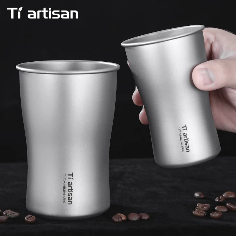 Tazza da Birra Tiartisan in Titanio Puro Monostrato, Tazza da Caffè Ultraleggera per Campeggio, Design Ergonomico per una Presa Comoda