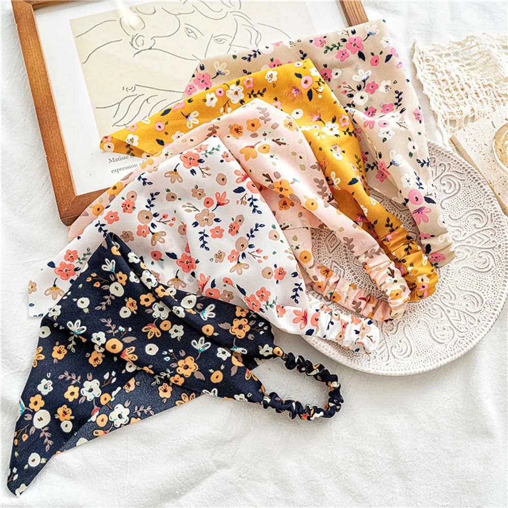 Fasce per capelli elastiche dolci Sciarpa per la testa Panno floreale Turbante floreale Accessori per capelli Sciarpa per capelli triangolare Fascia per bandana