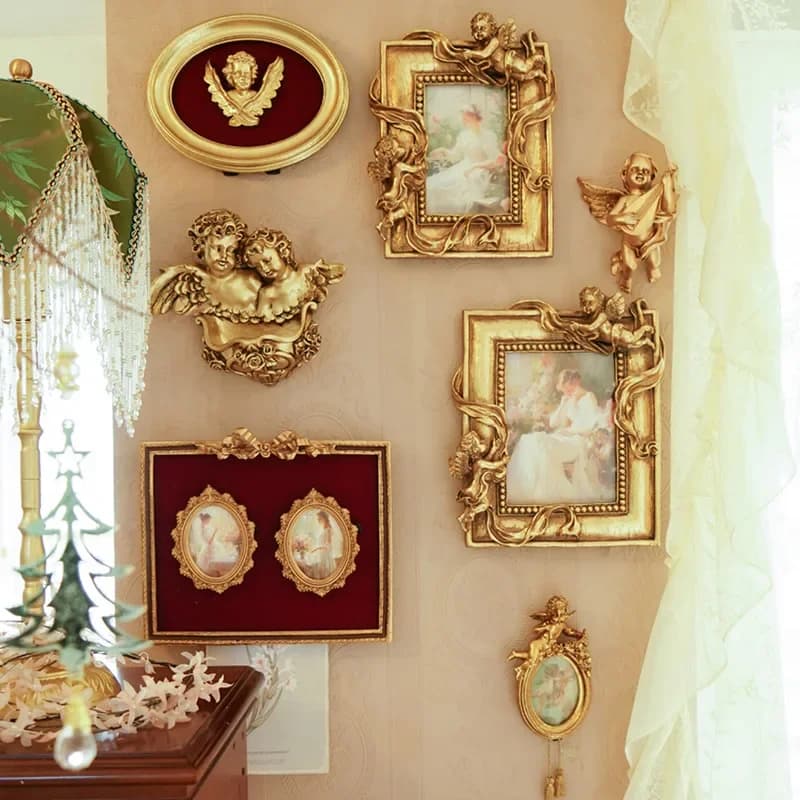Opulent Red Velvet Angel Frame European Style Resin Picture Holder Homestay Wall Decor Photo Ensemble Luxurious Design