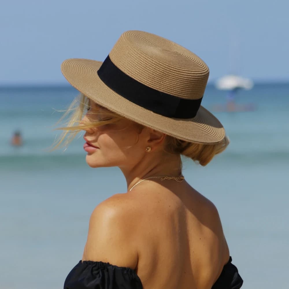 Cappello da Sole Unisex con Visiera Piatta - Cappello di Paglia Pieghevole per Uomo e Donna, Ideale per Viaggi Estivi e Spiaggia, con Tesa Larga e Protezione UV