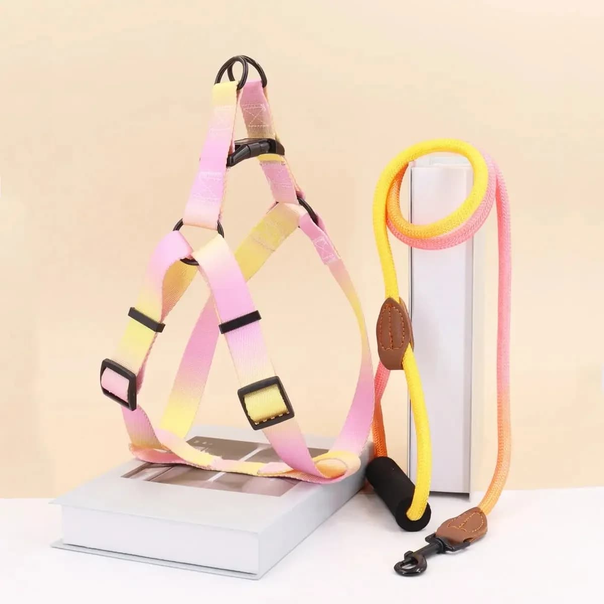 Supet No Pull Pettorina per cani Gilet in nylon riflettente Imbracatura per animali facile regolabile a forma di L per cani di razza piccola, media e grande che cammina