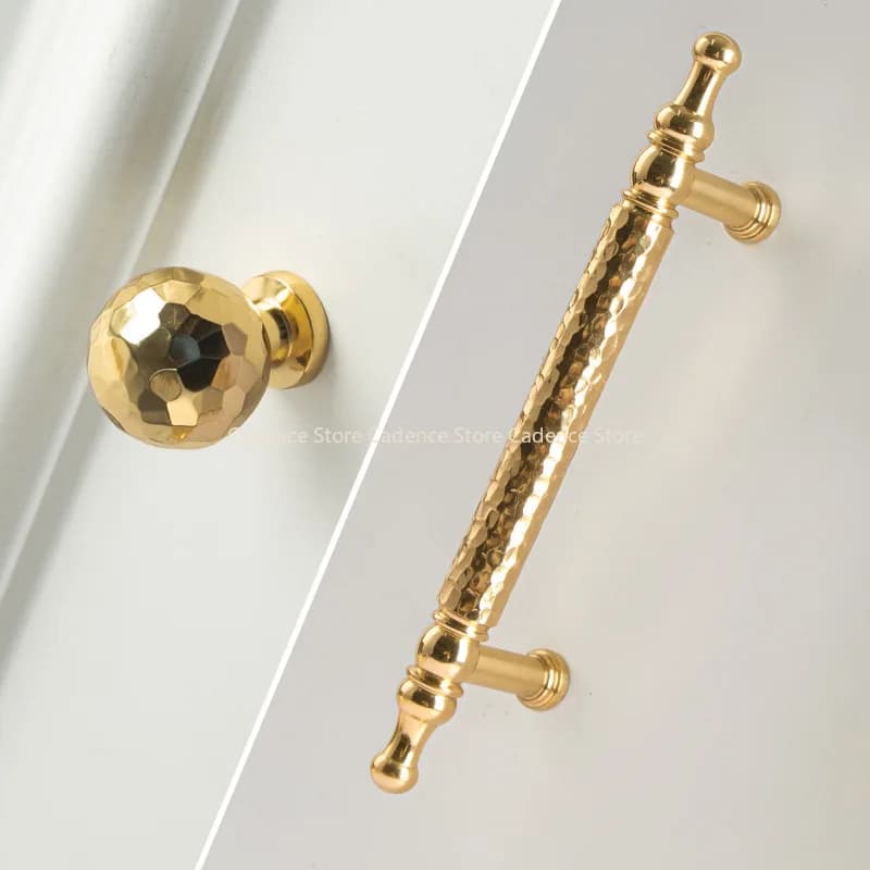 Manopole per cassetti per armadietti con motivo a martello fatto a mano in ottone massiccio Maniglie lunghe per mobili in bronzo antico oro opaco