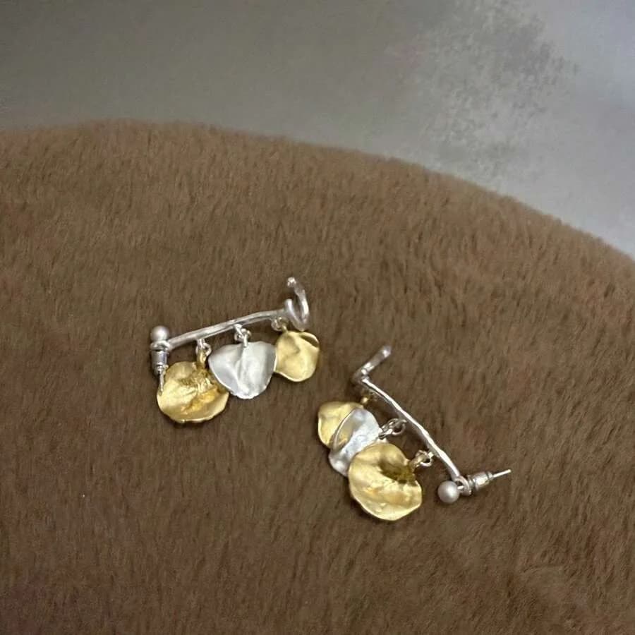 New European And American Niche Multi-Leaf Textured Earrings For Women, Brass Leaf Simple And Exquisite Ear Cuffs, Fashionable