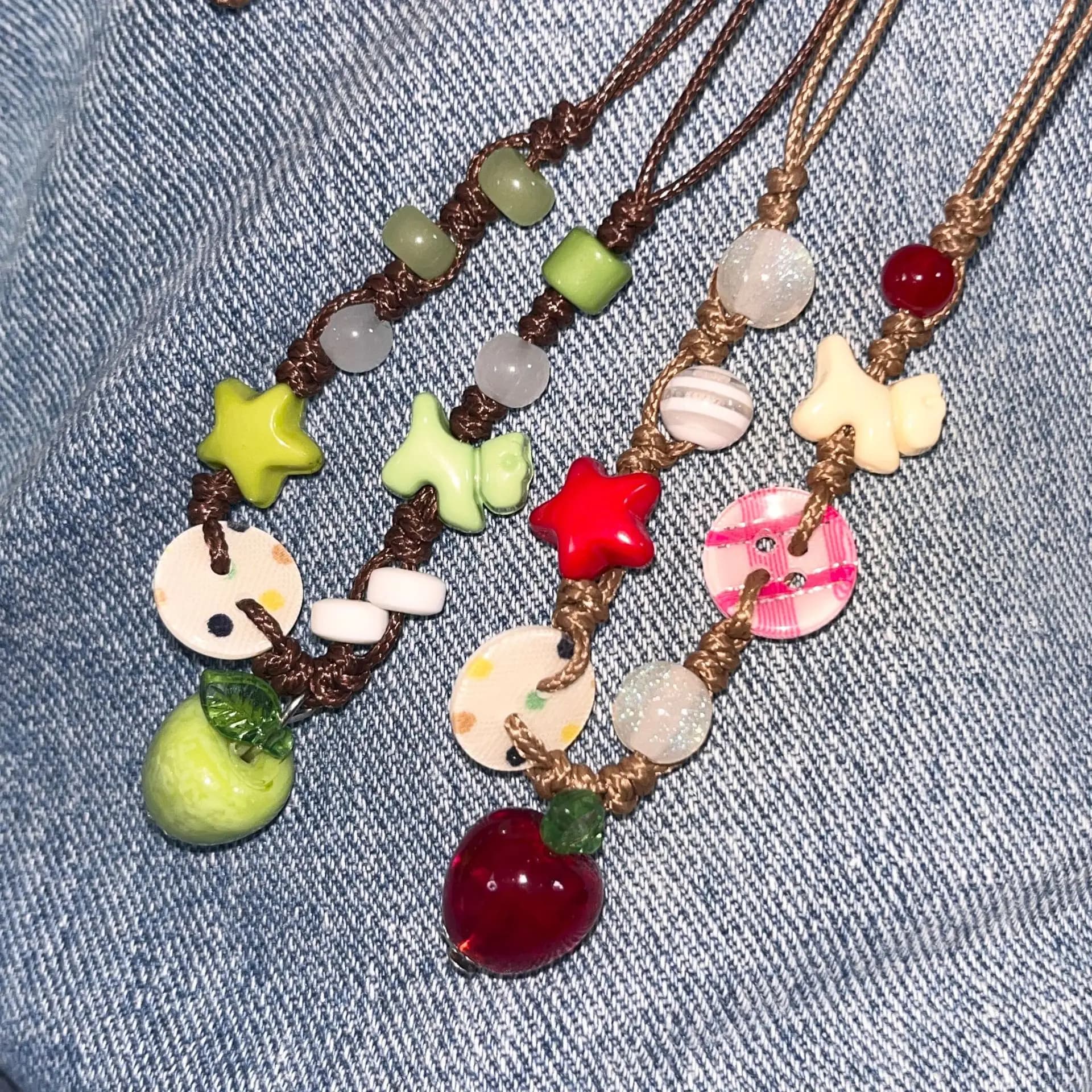Collane con ciondolo mela verde moda per donna Collane girocollo regolabili con perline fatte a mano in ceramica carina Regali di gioielli di compleanno