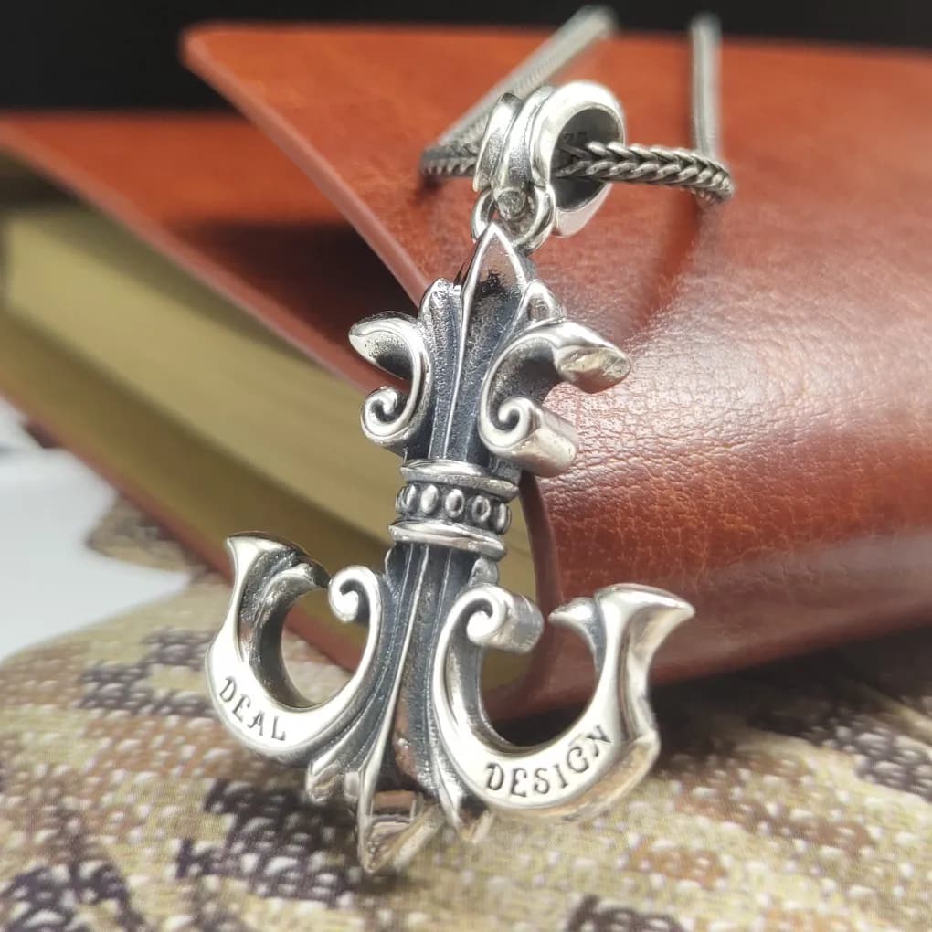 Pure silver European and American fashionable men's boat anchor pendant, personalized retro boat anchor necklace pendant