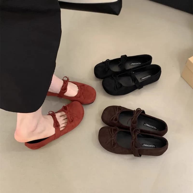 Ballerine in lana con punta tonda alla moda Mocassini in peluche caldi e concisi da donna Design di marca Soffici scarpe Mary Jane in rosso grigio