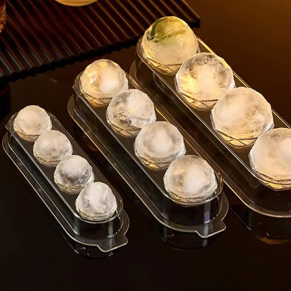 Stampo per ghiaccio a forma di palla dal design riutilizzabile, resistente alle basse temperature, rilascio rapido, produttore di ghiaccio sferico, trasparente, 4 scomparti
