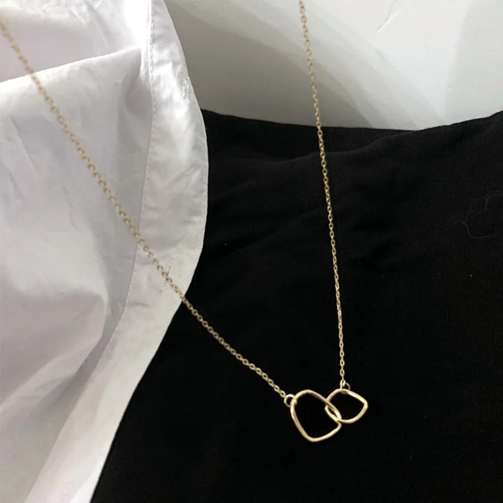 Collana da Donna alla Moda con Doppio Anello Geometrico Semplice e Irregolare, Catena per Clavicola