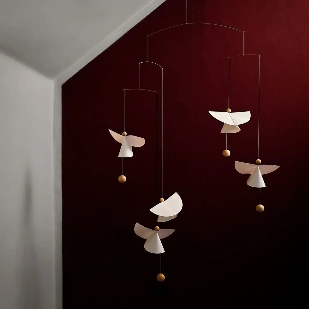 Minimalist Air Balance Pendant Silent Wind Chime Flying Angel Bird Living Room Interior Decoration Kids Room Baby Bed Bell Gift