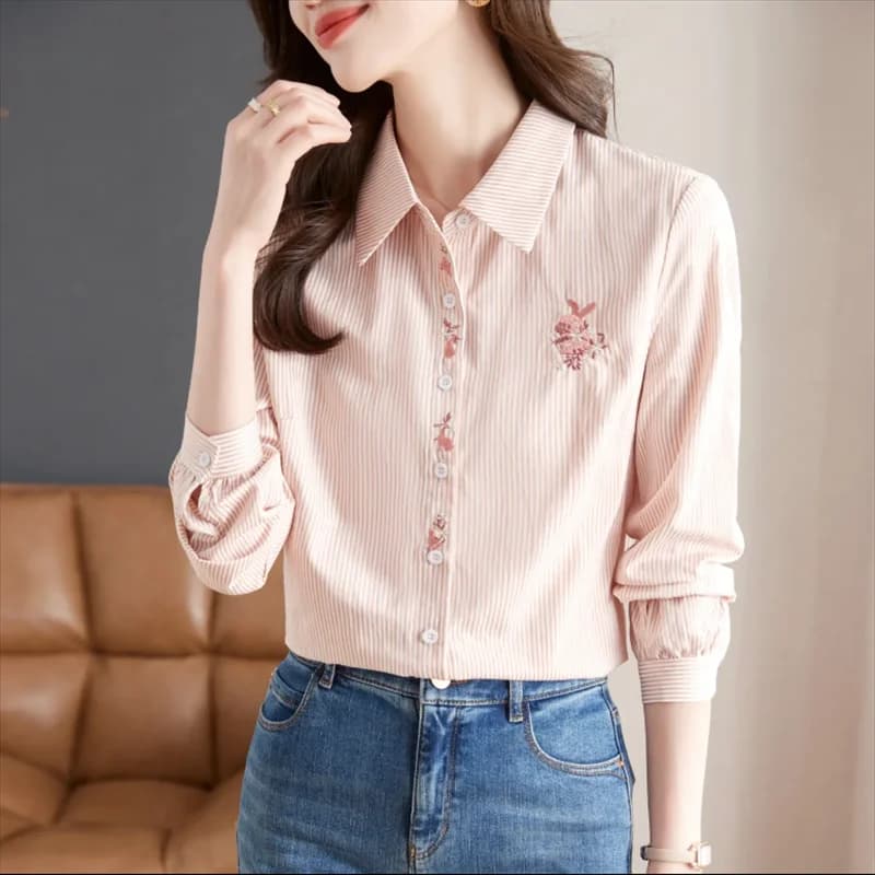 Camicette da donna primaverili camicia ricamata top rosa per abbigliamento donna camicia a righe nere camicette Cardigan camicia a maniche lunghe con risvolto